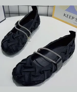 Beautiful Black Wrinkled Comfy Flat Shoes AP1045