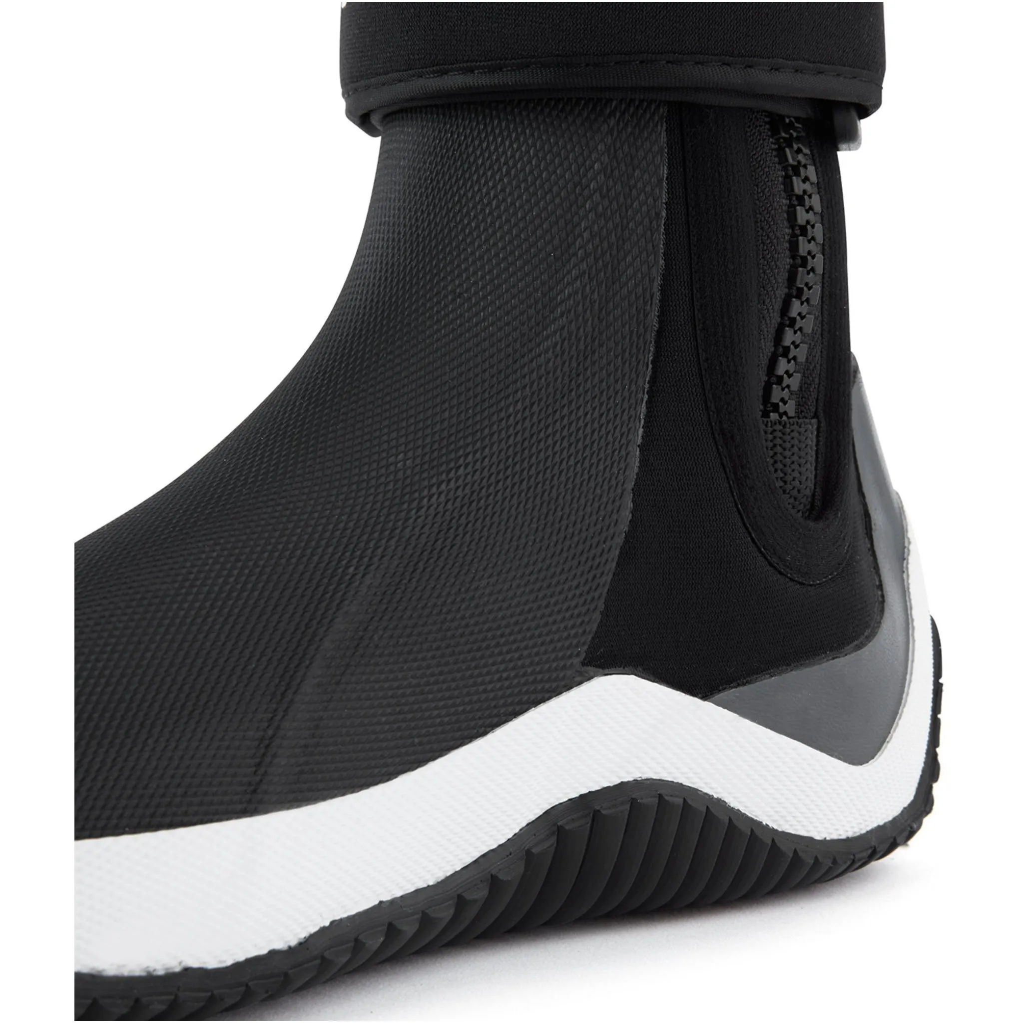 Gill Aero Side Black Zip Boot