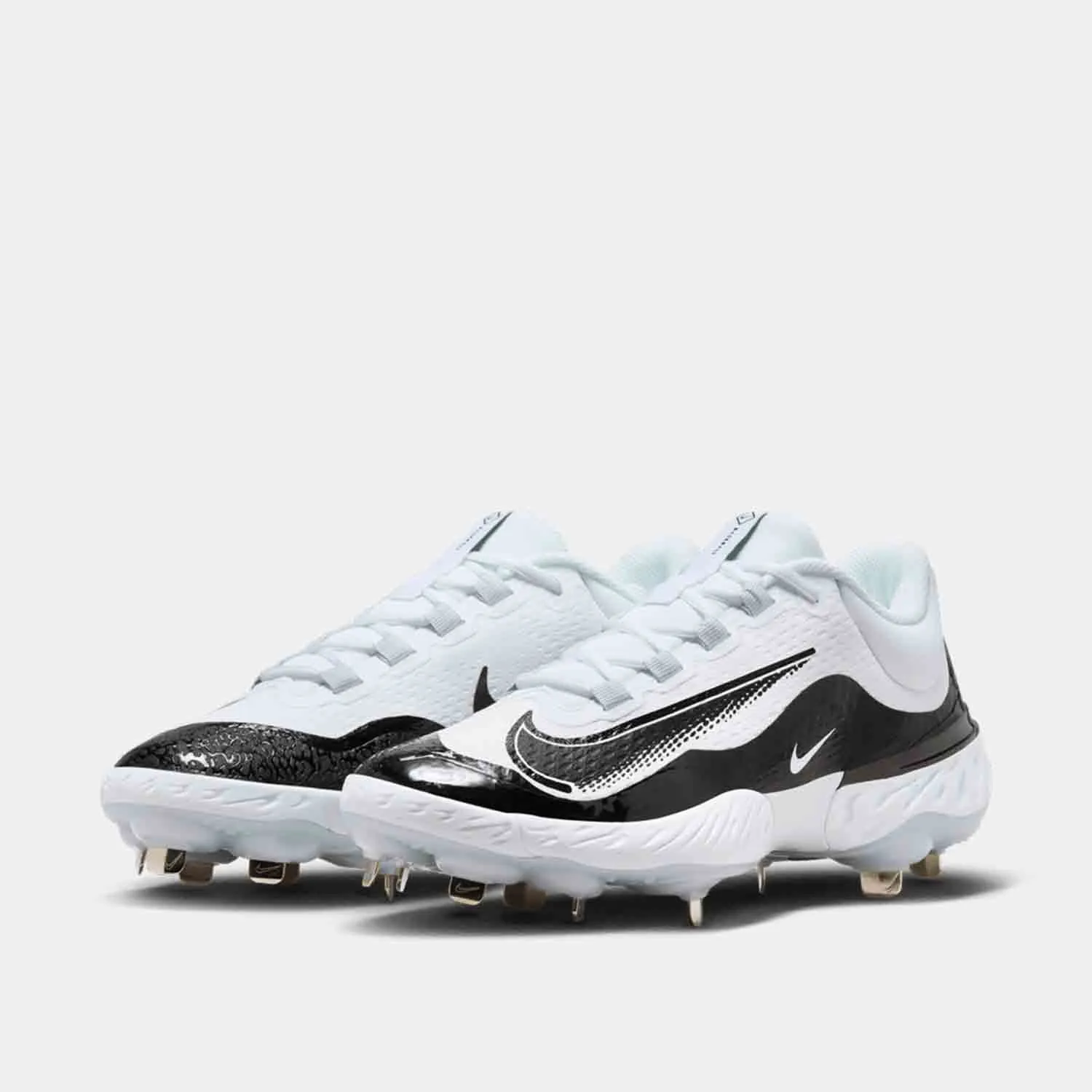 Men's Alpha Huarache Elite 4 Low Metal Baseball Cleats