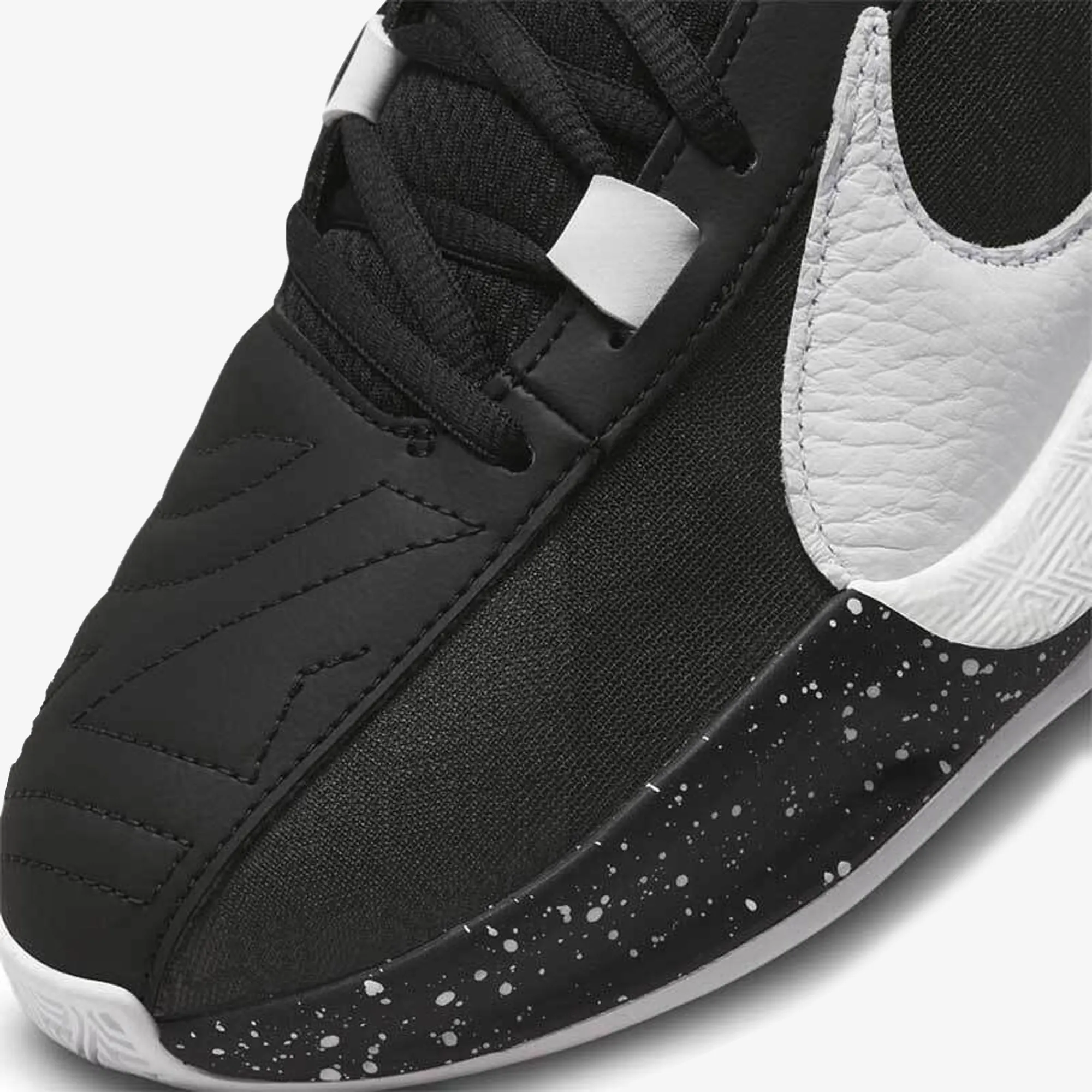 Nike | FREAK 5 EP  { BLACK/WHITE-PURE PLATINUM