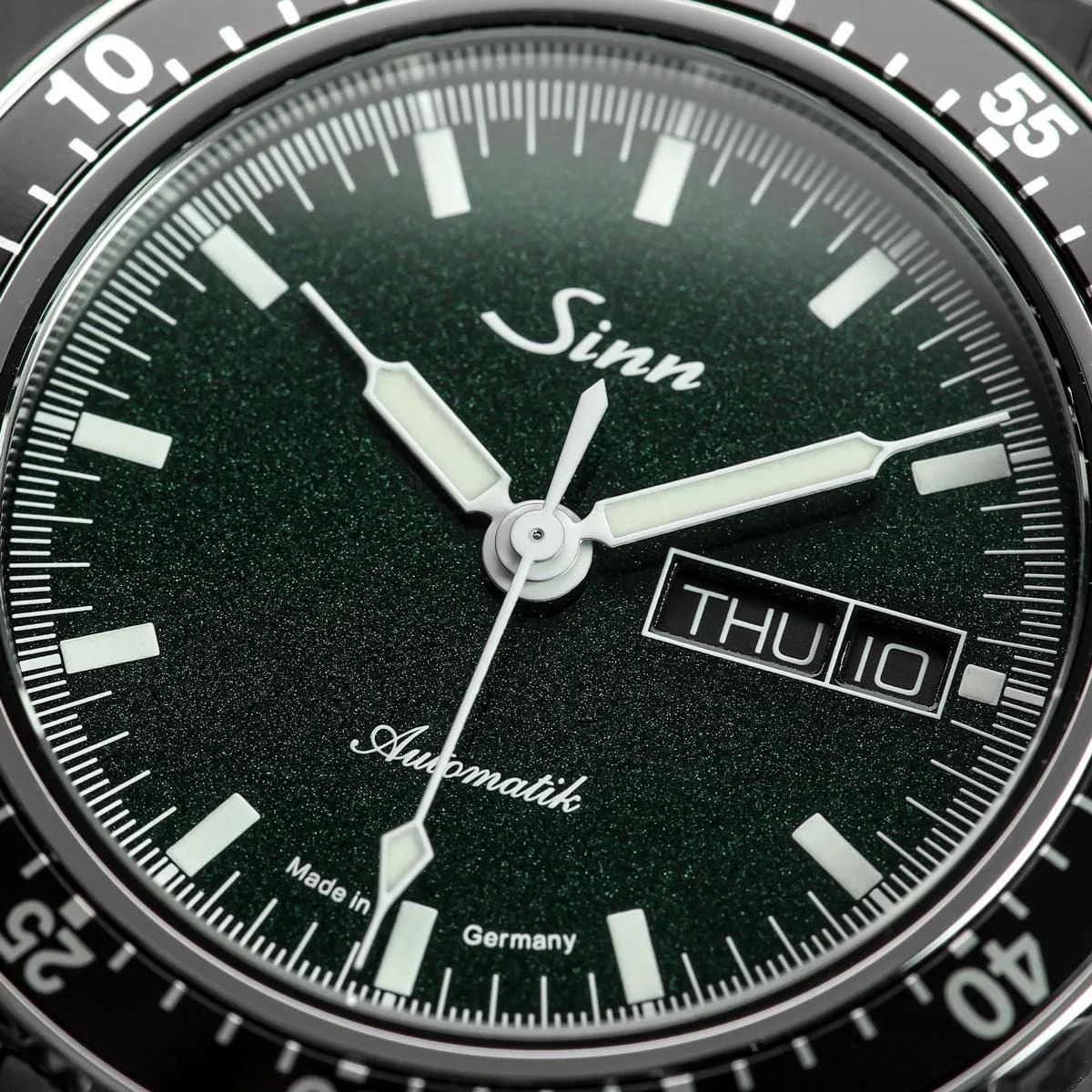 Sinn 104 St Sa I Automatic Sports Watch - Metallic Green Dial - Solid Bracelet