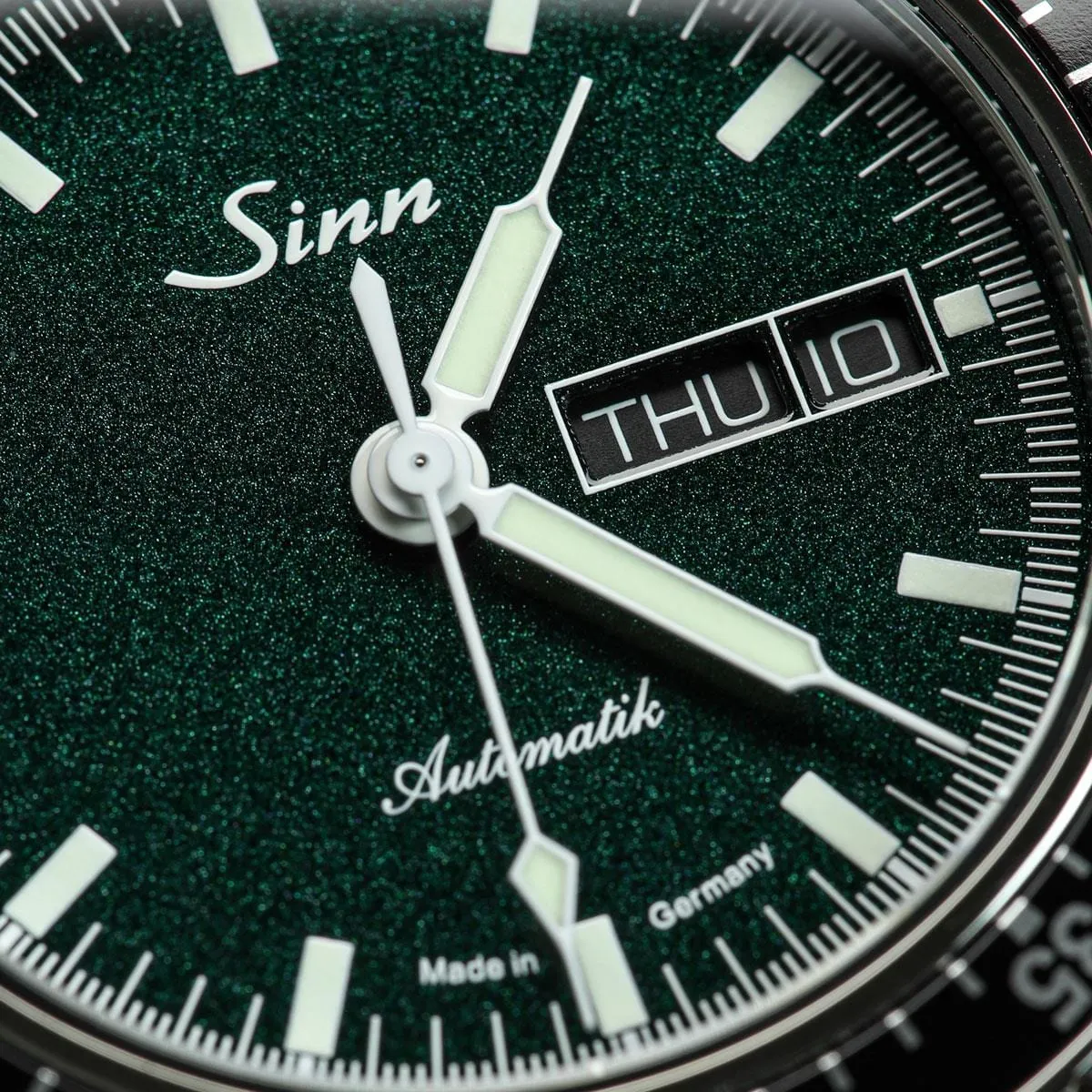 Sinn 104 St Sa I Automatic Sports Watch - Metallic Green Dial - Solid Bracelet