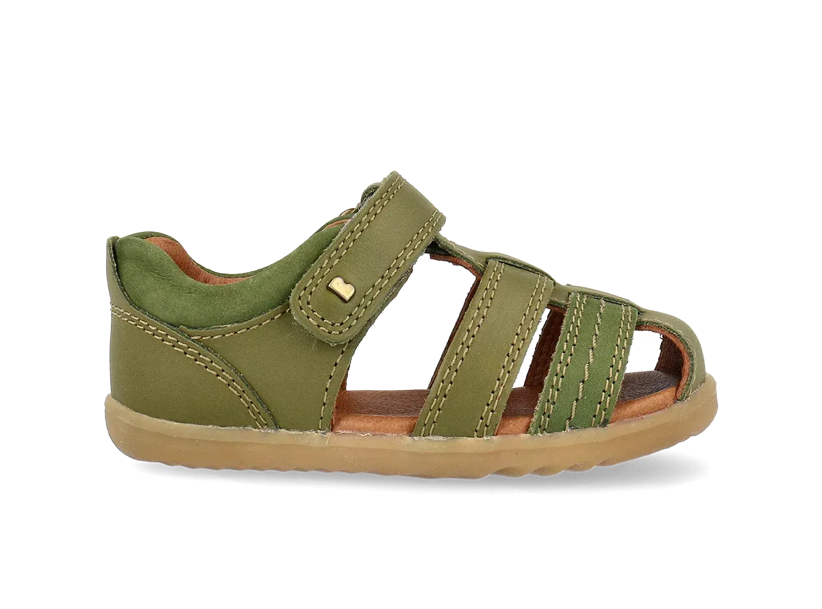 Step Up Roam Closed Sandal