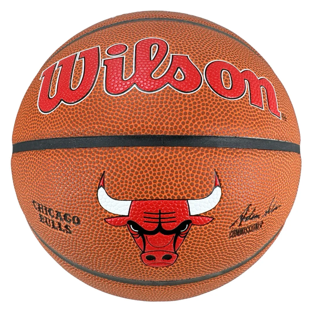 Toni Kukoc Signed HOF 21 Inscription Chicago Bulls Wilson NBA Team Logo Basketball (Beckett)