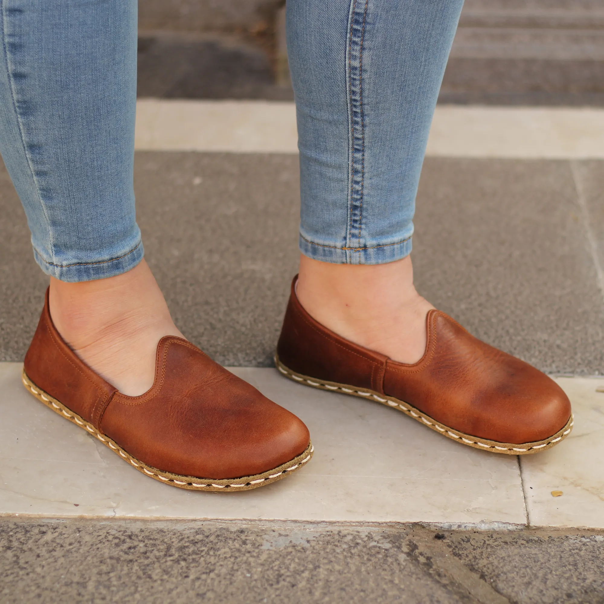 Women's Barefoot Grounding Shoes - Crazy New Brown