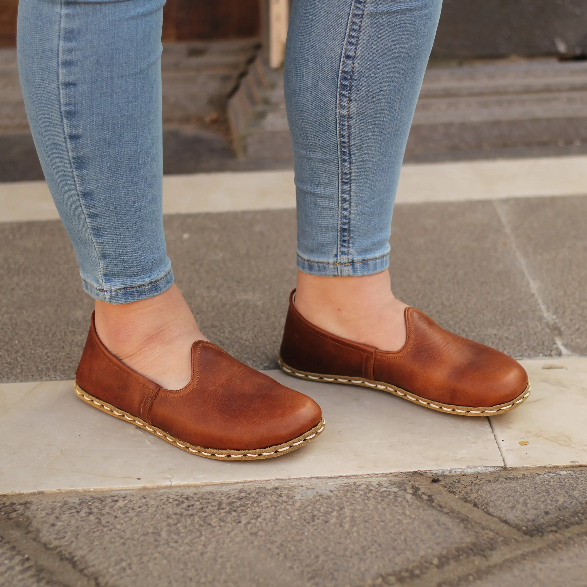 Women's Barefoot Grounding Shoes - Crazy New Brown